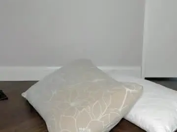 Chaturbate Live Sex Cam of bigtroublelittlechina