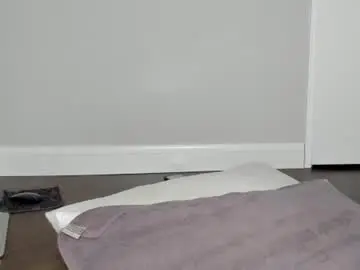 Chaturbate Free Porn Cam of bigtroublelittlechina