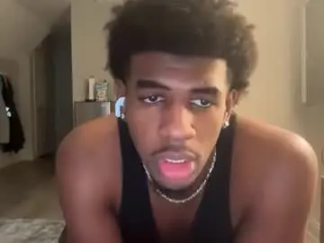 Chaturbate Live Sex Cam of hungbbc07