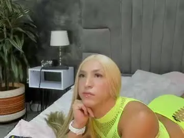 Chaturbate Sex Chat of isa_lancaster