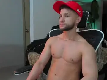 Chaturbate Nude Webcam of paul_reyborg