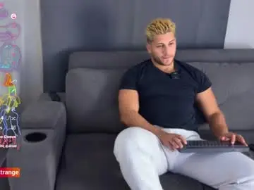 Chaturbate Watch Live Sex Cams of apolo_strange