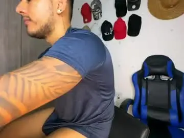 Chaturbate Best live sex cam show of jordylatin202