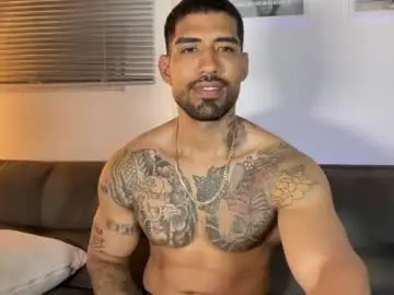 Chaturbate Sex Cam of myke_esthetic
