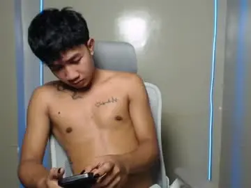 Chaturbate Adult Webcam of ur_hottestjonny