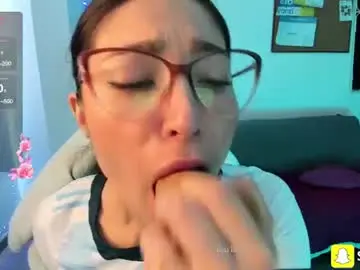Chaturbate Best live sex cam show of karla_honey_