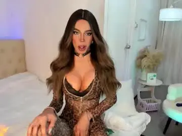 Chaturbate Live Sex Cam of ayoraxxx