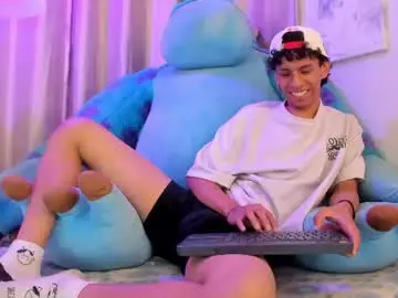 Chaturbate Live Sex Cam of kaiirox