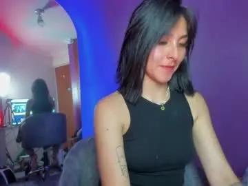 Chaturbate Live Sex Cam of alicee_roos
