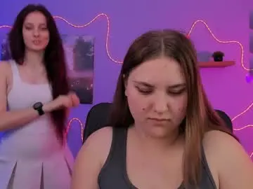 Chaturbate Live Sex Cam of dina_bloom