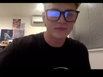 Chaturbate Nude Webcam of chaz088