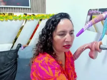 Chaturbate Watch Live Sex Cams of luna_naughty1