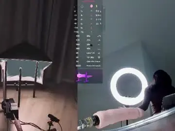 Chaturbate Live Sex Cam of evavsworld_