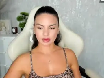 Chaturbate Sex Chat of goddessmiaa
