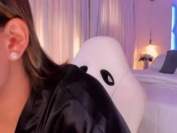Chaturbate Free Live Porn of nathalie_rivers