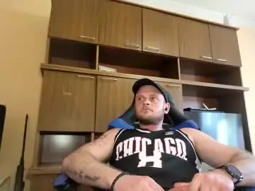 Chaturbate Live Sex Cam of bigtimeruin1995