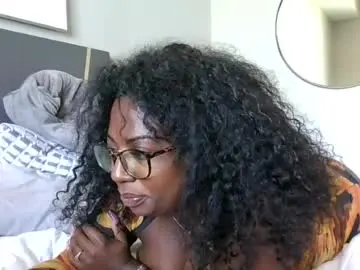 Chaturbate Best live sex cam show of cyndylouwho