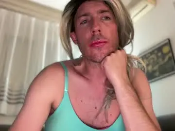 Chaturbate Nude Webcam of mrmooser42