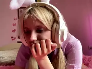 Chaturbate Watch Live Sex Cams of annrosy