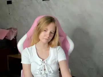 Chaturbate Nude Webcam of asya_almost