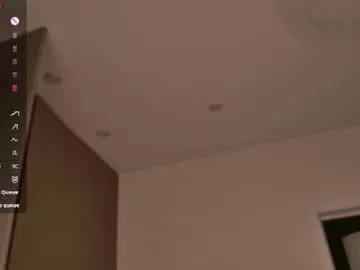 Chaturbate Live Sex of bella__sss