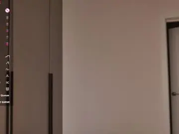 Chaturbate Best live sex cam show of bella__sss