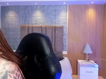 Chaturbate Free Porn Cam of charlotte_whitee1