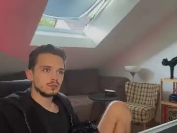 Chaturbate Free Live Porn of daimon_hall