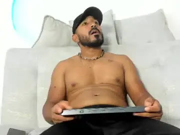 Chaturbate Best live sex cam show of leocarter_
