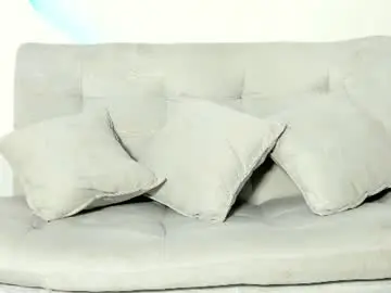 Chaturbate Live Sex Cam of leocarter_