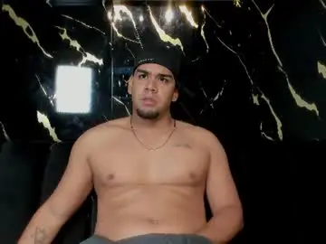 Chaturbate Nude Webcam of mr_maximo