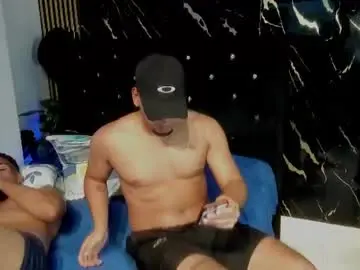 Chaturbate Live Sex Cam of mr_maximo
