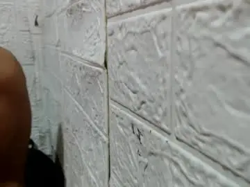 Chaturbate Watch Live Sex Cams of i_drain_u_bitch