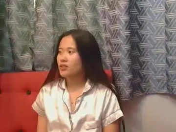 Chaturbate Live Sex Cam of pititepinay_asiangirl