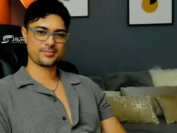 Chaturbate Watch Live Sex Cams of adam_clarke