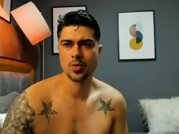 Chaturbate Live Porn of adam_clarke
