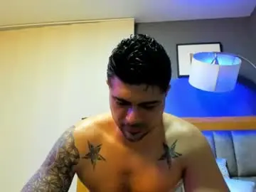 Chaturbate Best live sex cam show of adam_clarke