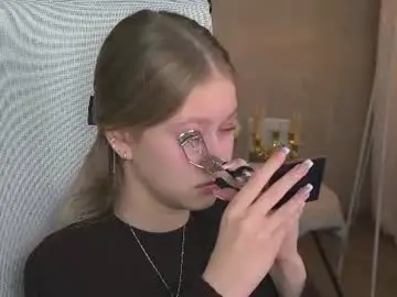 Chaturbate Watch Live Sex Cams of evemundie