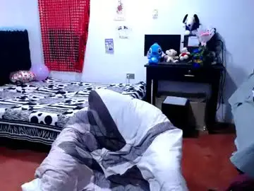 Chaturbate Watch Live Sex Cams of freddy_romans2
