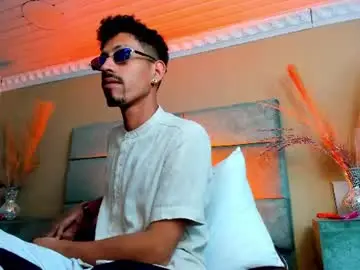 Chaturbate Watch Live Sex Cams of noaahtylor