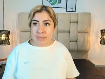 Chaturbate Adult Webcams of sarablonde_t