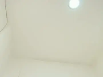 Chaturbate Adult Webcams of ema_foxxy