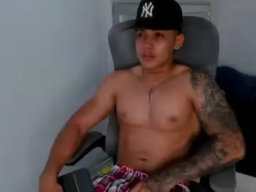 Chaturbate Adult Webcam of lunay_xtreemboy