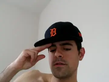 Chaturbate Watch Live Sex Cams of michmark23