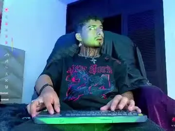 Chaturbate Live Sex of juancamilo66_