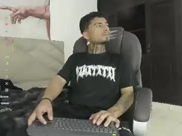 Chaturbate Watch Live Sex Cams of juancamilo66_