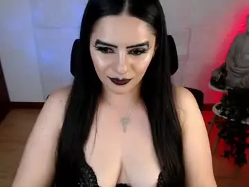 Chaturbate Sex Cam of emili_evans_