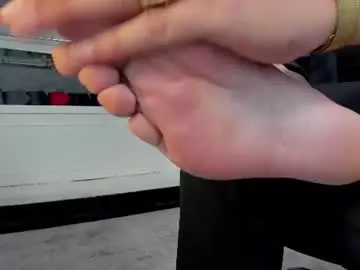 Chaturbate Free Porn Cam of mrfrank_tattoo