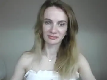 Chaturbate Live Sex of ainyrvixxen