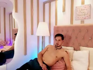 Chaturbate Live Sex of leonardfoxx